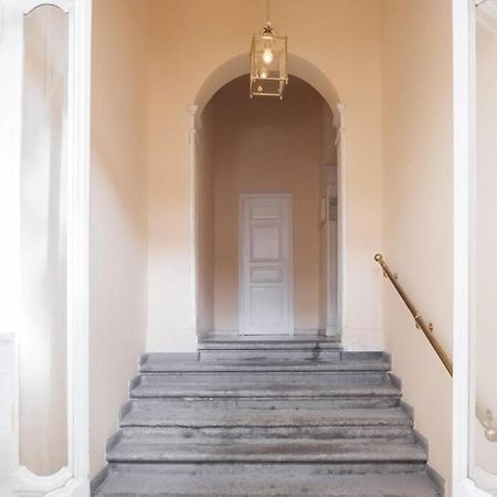 Apartamentos Plaza De Pedro Zerolo III Madrid Kültér fotó